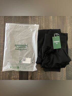 HALARA Black High-Waist Leggings